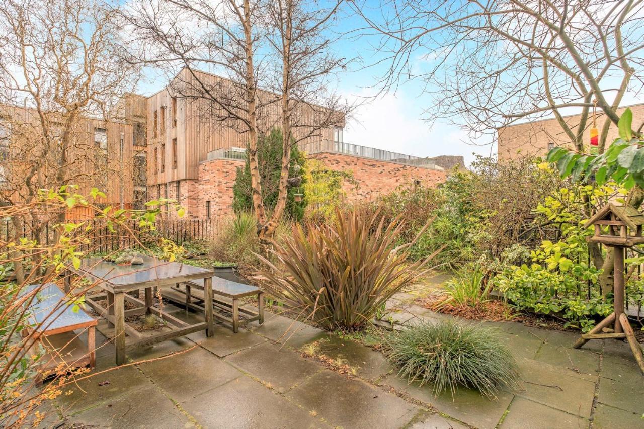 Charming Old Town 2 Bed Apt, 2Mins From Royal Mile EDI Kültér fotó